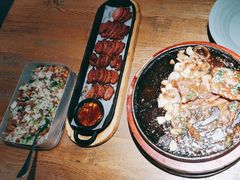 -蜜桃餐厅·伴山(湖滨商业街店)