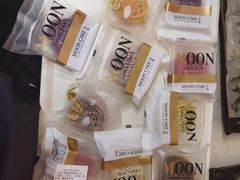 -同济大学本部学苑饮食广场