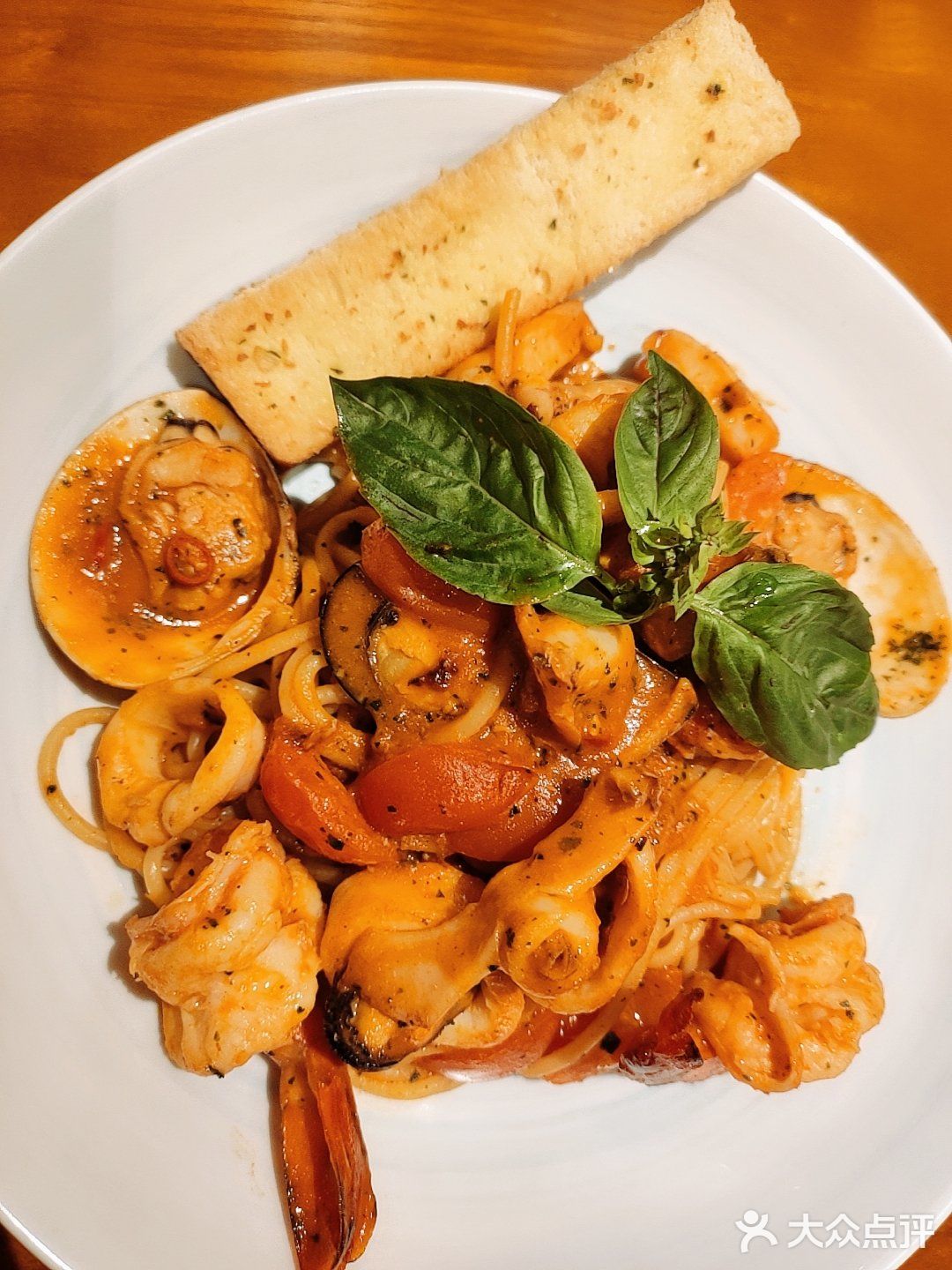 『 Y+PLUS韦铂斯餐吧 』