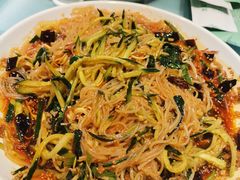-吴记酱骨炖菜馆(西大直街店)