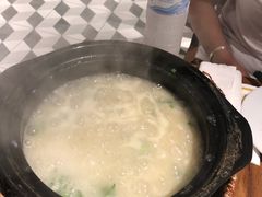 招牌海鲜粥-泰华海鲜中餐厅