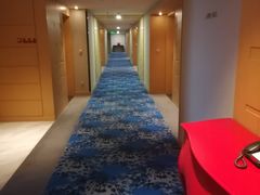 -上海虹桥西郊假日酒店