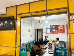 -文山荷鲜居(翠湖店)
