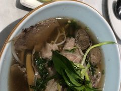 -美奈小馆·越南料理(中航城君尚购物中心店)