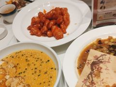 -梅花香里大酒店(郁金香路店)