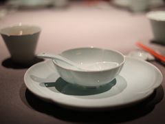 -左庭右院鲜牛肉火锅黑金店(陆家嘴中心店)