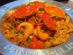 -胖哥俩肉蟹煲(盐城金鹰国际店)