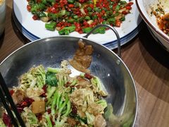 -有红鸡毛店·川菜(建设路店)