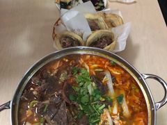 -闫家驴肉老店(华电一校店)