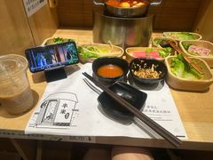 -独食火锅·半米屋台(直营总店)