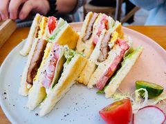 -洛蒂·咖啡与轻食