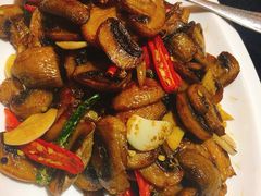 -铜锣湾·有麝自然香(渝北财富中心店)