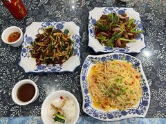 -记忆湘菜馆(芙蓉镇店)