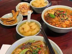 -粉家柳州螺蛳粉(杨宅路店)