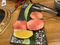 -炼火烤肉店
