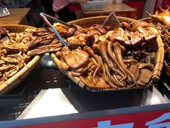 -祝记本色卤肉(万兴街店)