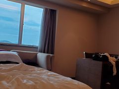 -广州中心皇冠假日酒店