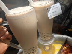-湊湊火锅·茶憩(东城万达店)