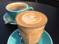 -UNI UNI(环亚凯瑟琳店)