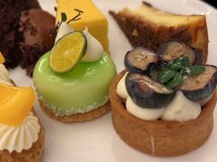 -圣丰索菲特·2 On 988 Café 自助餐厅