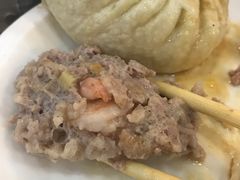 鲜虾仁肉包子-张包铺(道外店)