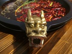 -黄潇洒老火锅(九眼桥宏济巷店)