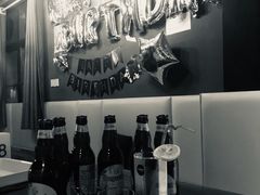 -Mx.cocktail bar
