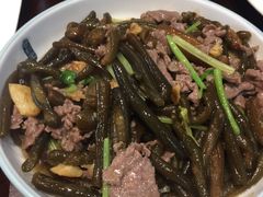 海茸炒牛肉-鱼篮仔·潮汕美食(圆明新园店)