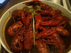 -龙巢盱眙龙虾·牛蛙·烧烤宵夜(八卦岭店)