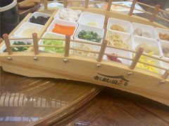 -香麒园·过桥米线·南湖雅宴