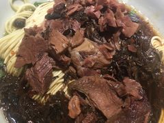 酸菜牛肉干挑面-易裕和·长沙米粉(竹塘西路店)