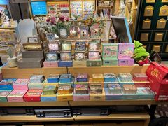 -猫的天空之城概念书店(苏州诚品店)