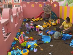 -孩子王童乐园(广州南沙万达店)