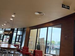 -汉堡王(梅村服务区南店)