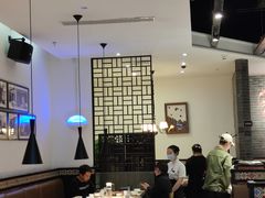 大堂-李子坝梁山鸡(北碚万达五鸡哥店)