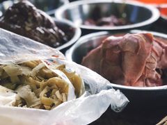 -周记翘脚牛肉