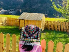 -高荡千年布依古寨旅游景区