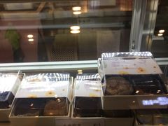 面包甜点陈列柜-樱花糕坊(凯德广场店)