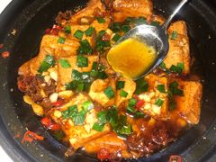 砂锅豆腐-费大厨辣椒炒肉(高铁吾悦广场店)