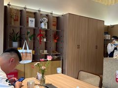 -银座仁志川·生吐司专门店(香港广场店)
