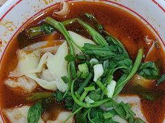 -叶伟胡辣壳面(两路口店)