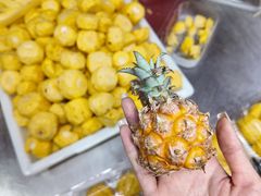 -亚龙湾亚泰商业街