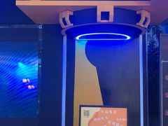 -暴风岛沉浸式体验馆(百联世纪店)