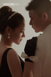 -雪中彩影婚纱摄影·微光艺术中心