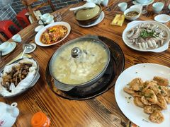 -侠成水上农庄(工业大道店)