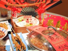 -黄记煌三汁焖锅(新佳丽江汉路店)