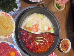 -萍姐火锅·公路夜市(武汉首店)