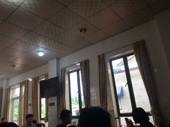 -黄连大头华烧鹅店(大良店)