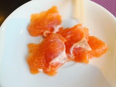 三文鱼生鱼-粤海酒店-旋转餐厅