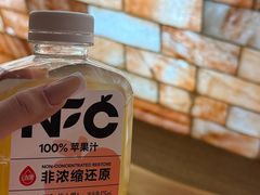 -涨巢·潮玩水疗局